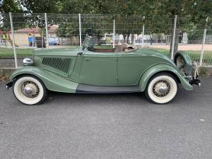 Ford V8