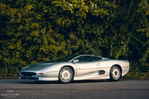 Bild 1/14 von Jaguar XJ 220 (1993)