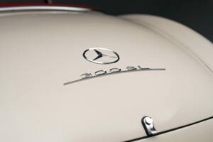 Bild 40/90 von Mercedes-Benz 300 SL Roadster (1963)