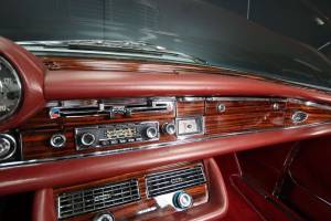 Image 15/30 of Mercedes-Benz 280 SE (1970)
