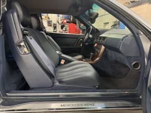 Bild 40/48 von Mercedes-Benz 500 SL (1990)