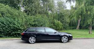Imagen 33/42 de Audi S6 Avant 5.2 V10 quattro (2006)
