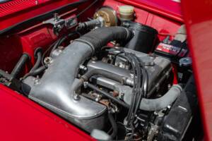 Afbeelding 48/50 van Alfa Romeo Giulia 1600 Sprint GT Veloce (1967)