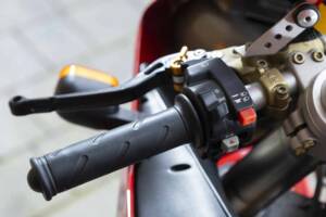 Bild 21/42 von Ducati 996 (2001)