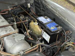 Bild 44/50 von Mercedes-Benz 220 SE b (1966)