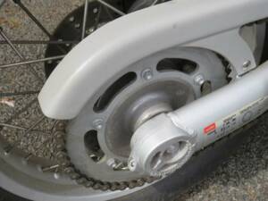 Bild 35/41 von Aprilia Moto 6.5 (2000)