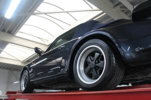 Image 9/50 of Porsche 911 Turbo 3.3 (1988)