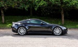 Image 5/30 de Aston Martin V8 Vantage (2007)