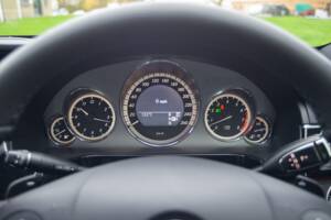 Bild 9/25 von Mercedes-Benz E 500 (2010)