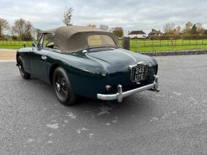 Afbeelding 41/50 van Aston Martin DB 2&#x2F;4 Mk I DHC (1954)