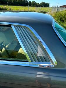 Bild 13/200 von Mercedes-Benz 380 SLC (1980)