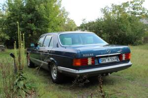 Image 4/70 of Mercedes-Benz 500 SE (1984)