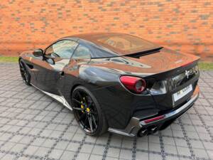 Image 5/37 of Ferrari Portofino (2019)