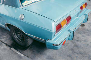 Bild 84/102 von Ford Mustang II Ghia 170 (1976)
