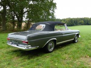 Mercedes-Benz 220 SE B Cabriolet (W 111) 1963