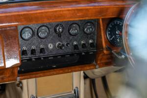 Image 45/49 of Jaguar Mk II 3.4 (1967)