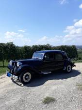 Image 2/6 of Citroën Traction Avant 11 BL (1955)