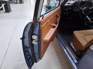 Bild 23/29 von BMW 2500 (1972)