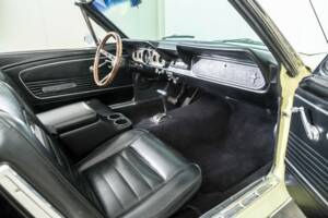 Imagen 12/50 de Ford Mustang 390 GTA (1966)