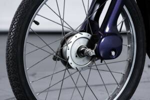 Imagen 9/50 de Piaggio DUMMY (1996)