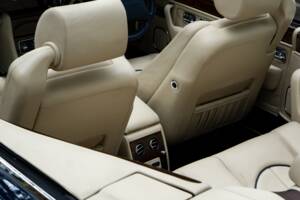 Bild 20/50 von Rolls-Royce Corniche V (2001)
