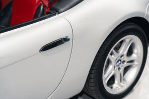 Image 15/41 of BMW Z8 (2002)