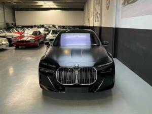 Image 24/50 de BMW i7 eDrive50 (2023)