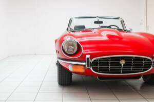 Bild 35/48 von Jaguar E-Type V12 (1973)