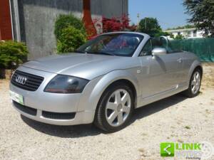 Bild 1/40 von Audi TT 1.8 T (2000)