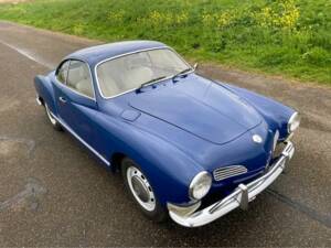 Image 5/8 of Volkswagen Karmann Ghia 1600 (1970)