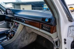 Image 113/175 of Mercedes-Benz 420 SE (1986)