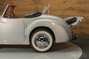 Bild 8/8 von Triumph 2000 Roadster (1949)