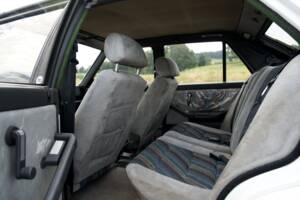 Image 46/47 of Lancia Delta HF Integrale (1988)