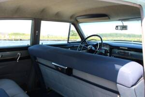 Image 20/43 of Cadillac 62 Sedan (1953)