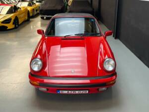 Image 34/50 of Porsche 911 Carrera 3.2 (1987)