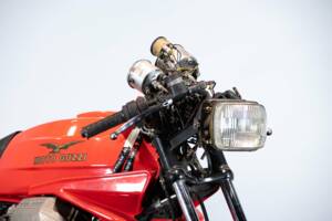 Image 42/49 de Moto Guzzi 850 LeMans (1981)