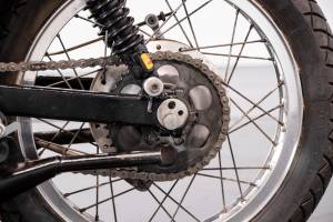 Image 31/34 de Yamaha DUMMY (1976)