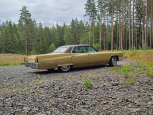 Imagen 4/25 de Cadillac Sedan DeVille (1970)