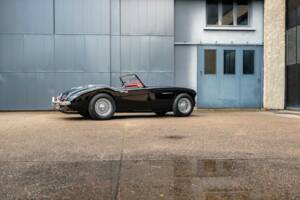 Image 14/50 of Austin-Healey 3000 Mk II (BN7) (1962)
