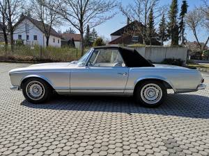 Afbeelding 18/42 van Mercedes-Benz 230 SL (1964)