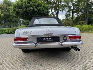 Image 11/25 of Mercedes-Benz 230 SL (1965)