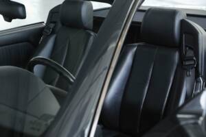 Image 26/50 of Mercedes-Benz 600 SL (1993)