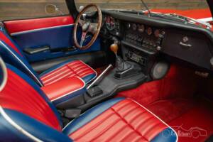 Image 12/17 de Jaguar E-Type (1970)