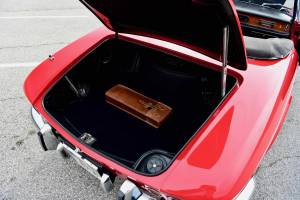 Image 19/50 of Ferrari 275 GTS (1965)