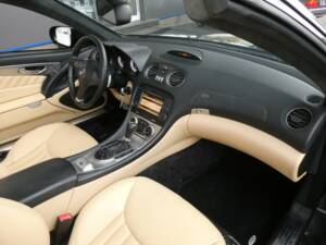 Bild 12/18 von Mercedes-Benz SL 500 (2009)