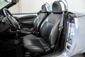 Image 24/50 of Ford Streetka (2004)