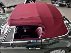 Immagine 14/31 di Austin-Healey 3000 Mk II (BJ7) (1962)