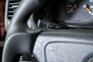 Image 36/50 of Mercedes-Benz CLK 430 (1999)