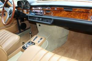 Bild 17/20 von Mercedes-Benz 300 SEL 6.3 (1969)
