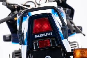 Bild 26/50 von Suzuki DUMMY (1986)